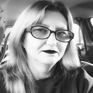 Meet your Posher, Lynn